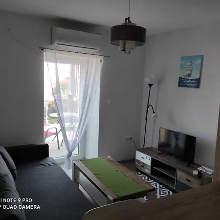 Gostinjska kuća Ellena Sunshine