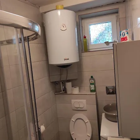 Gostinjska kuća Ellena Sunshine 3*