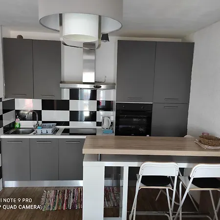 Ellena Sunshine Gostinjska kuća