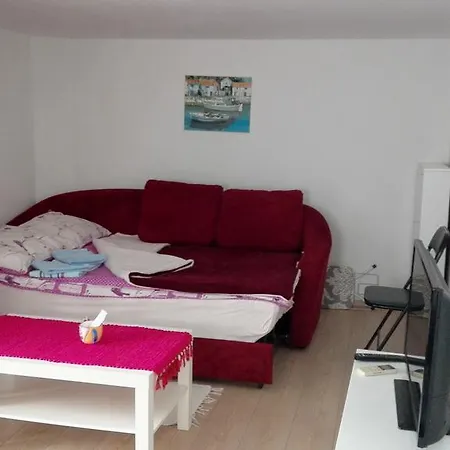 Ellena Sunshine Gostinjska kuća