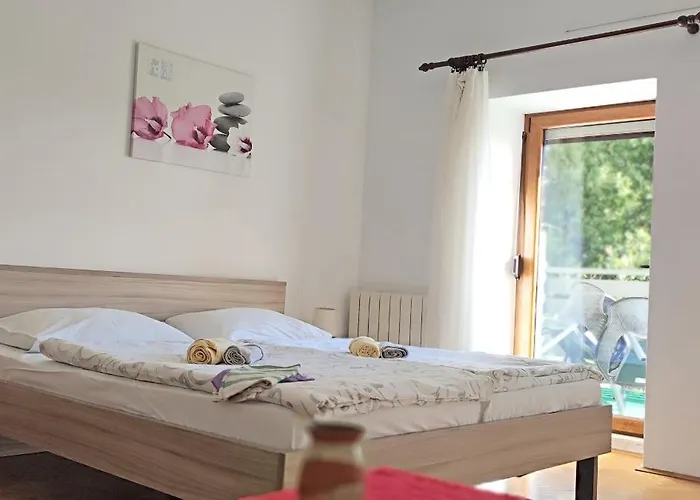 Ellena Sunshine Pensionat Opatija