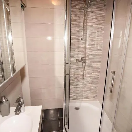 Ellena Sunshine Pensiune