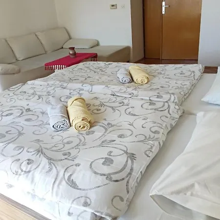 Ellena Sunshine 3* Opatija